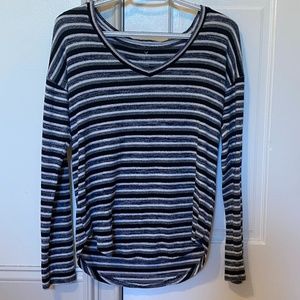 Small American Eagle Stripped Sweater